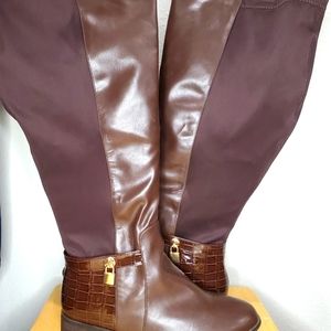Womens Faux leather Boots, size 11.5, Brown over the knee.